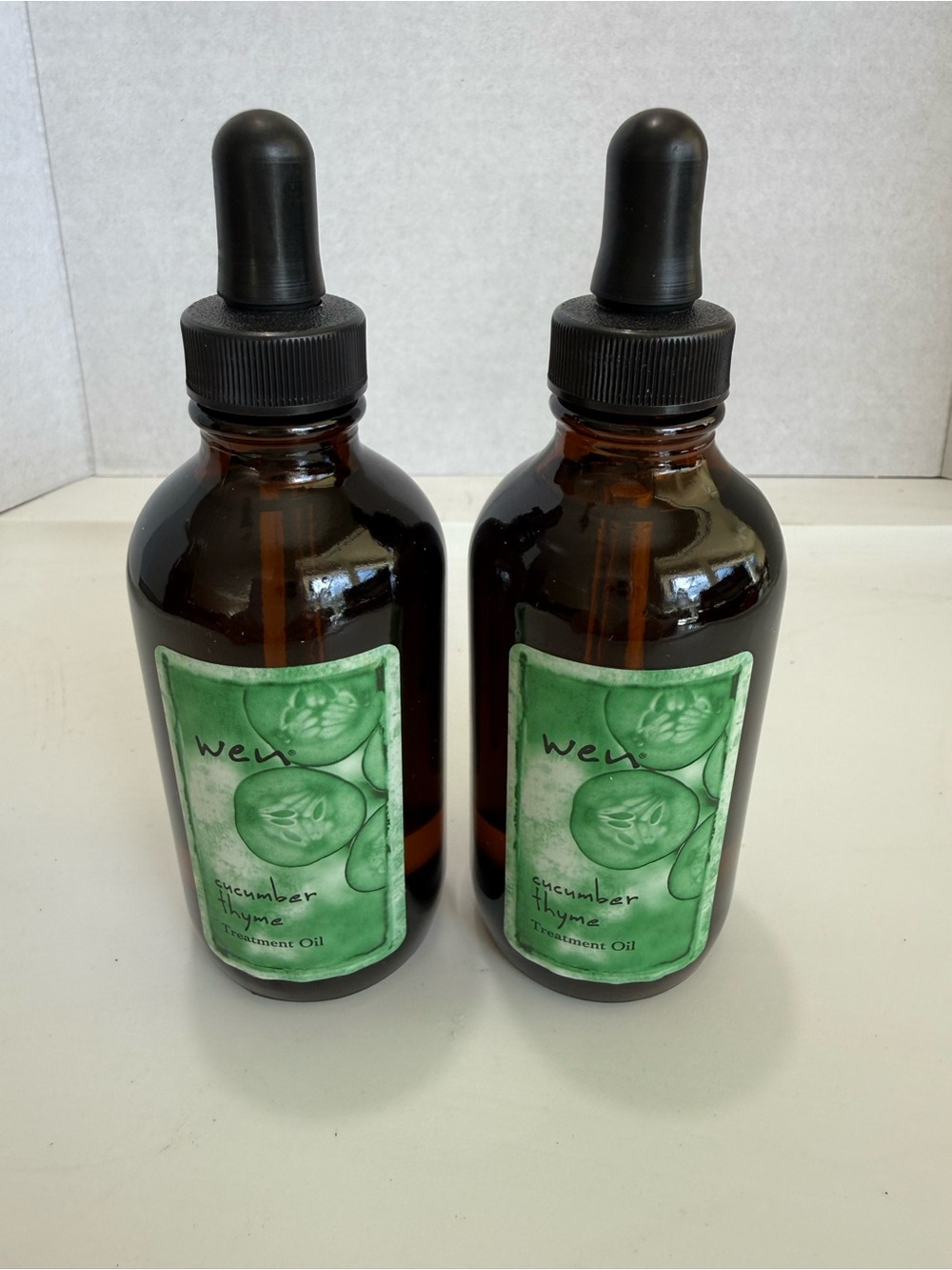 WEN NEW Lot of 2- Cucumber Thyme Treatment Oil - 4 oz. Stoppers included